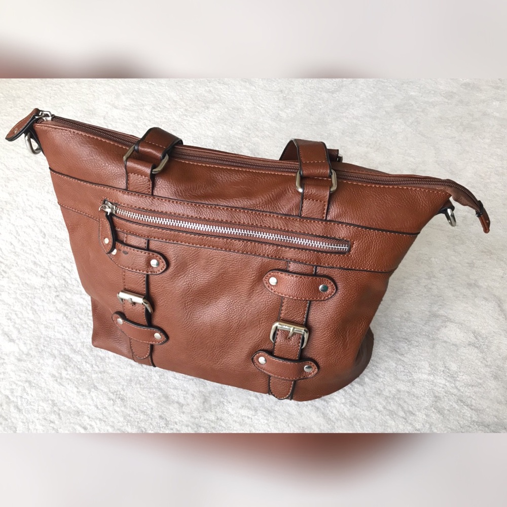 Versatile Faux Leather Purse